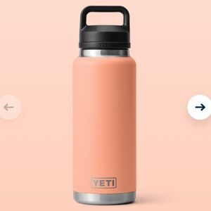 Yeti RAMBLER® 36 OZ WATER BOTTLE WITH CHUG CAP in Low country Peach